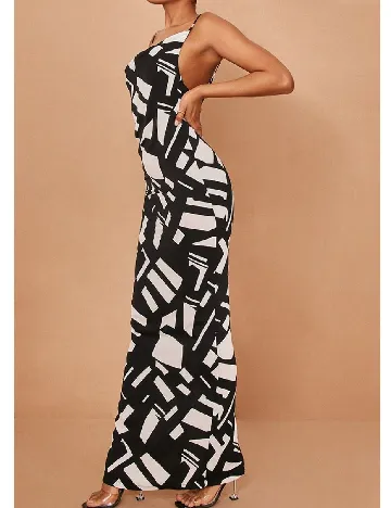 Rochie lunga PRETTYLITTLETHING, negru