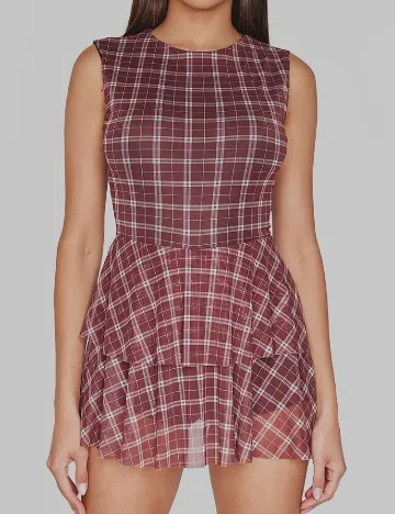 Salopeta PRETTYLITTLETHING, visiniu