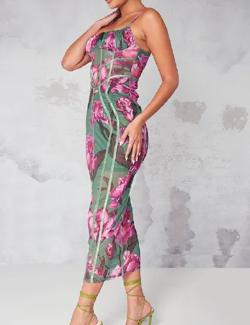 Rochie lunga PRETTYLITTLETHING, verde Verde