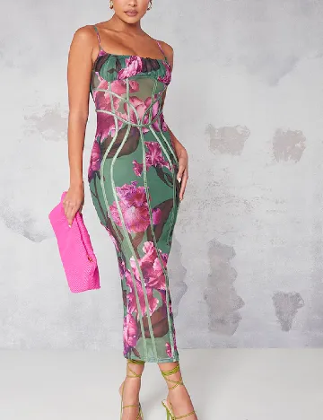 Rochie lunga PRETTYLITTLETHING, verde Verde
