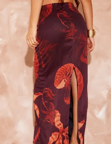 Fusta PRETTYLITTLETHING, visiniu
