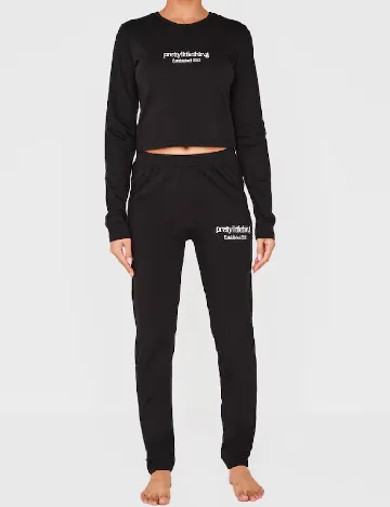 Bluza PRETTYLITTLETHING, negru Negru