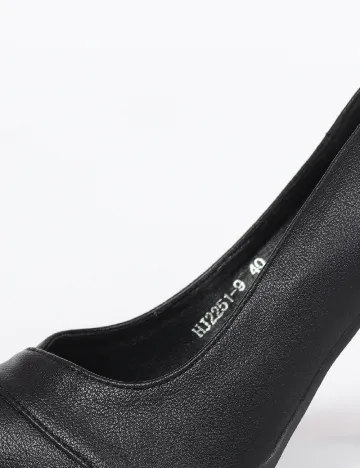 Pantofi SHEIN, negru
