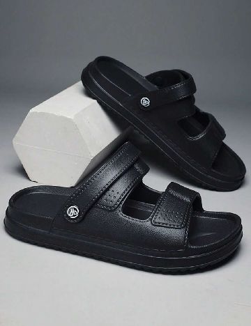 Slapi SHEIN, negru