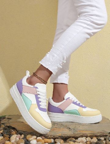 Adidasi SHEIN, mix culori