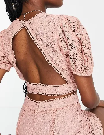 Top ASOS, roz