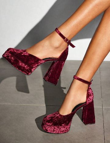 Pantofi SHEIN, visiniu