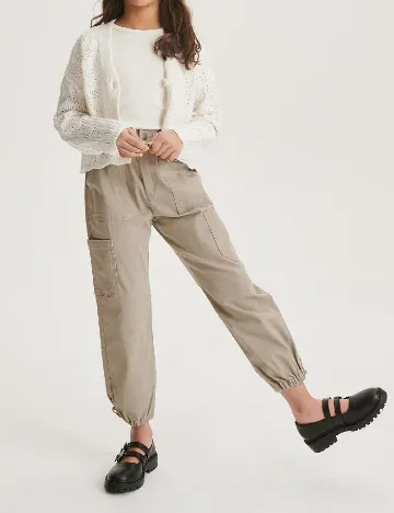 Pantaloni Reserved, bej Crem
