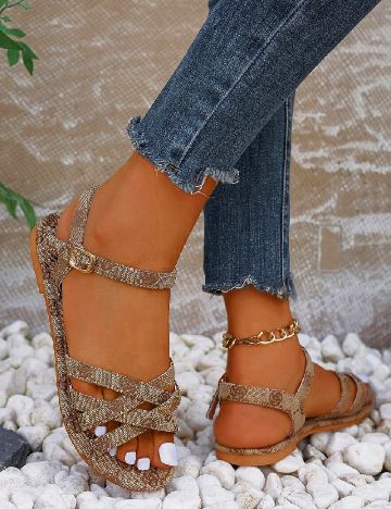 Sandale SHEIN, maro