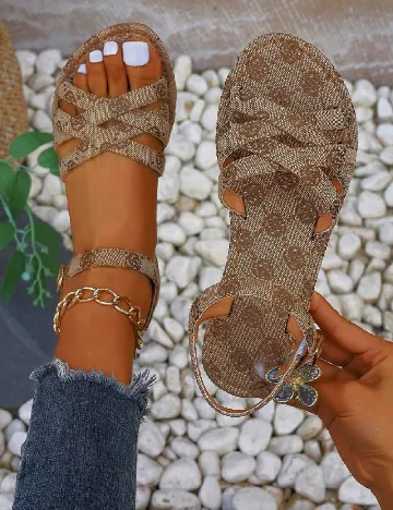 Sandale SHEIN, maro