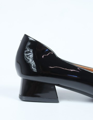 Pantofi SHEIN, negru