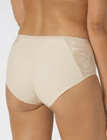 Chilot Triumph, crem Crem