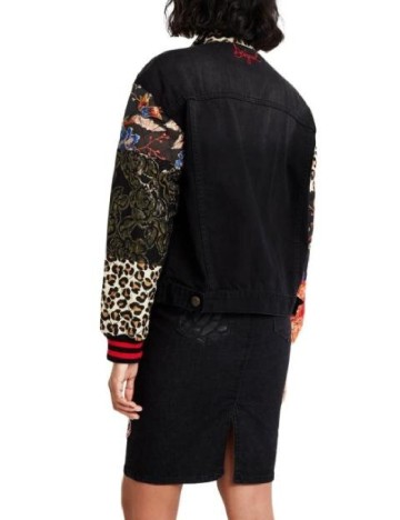 Jacheta Desigual, negru