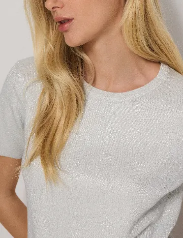 Tricou Reserved, argintiu