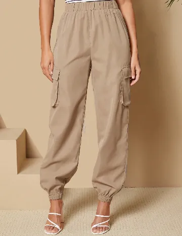 Pantaloni SHEIN, maro Maro