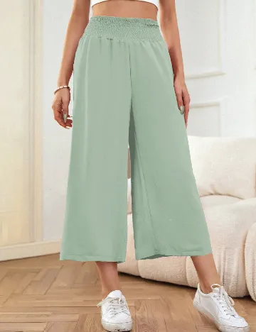 Pantaloni SHEIN, verde Verde
