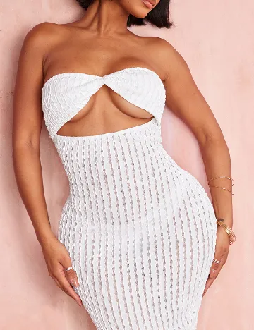 Rochie lunga PRETTYLITTLETHING, alb Alb