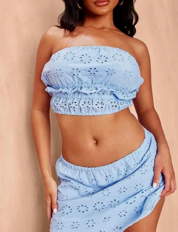 Top PRETTYLITTLETHING, albastru Albastru