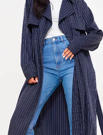 Trench PRETTYLITTLETHING, bleumarin Albastru