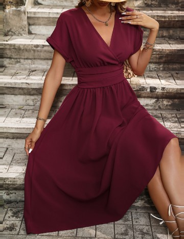Rochie medie SHEIN, grena