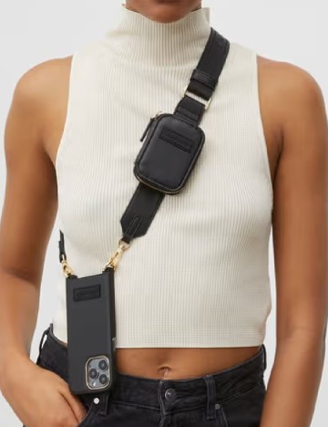 Husa iPhone IDEAL OF SWEDEN, negru