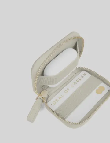 Husa iPhone IDEAL OF SWEDEN, crem Crem