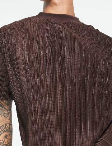 Tricou ASOS, maro