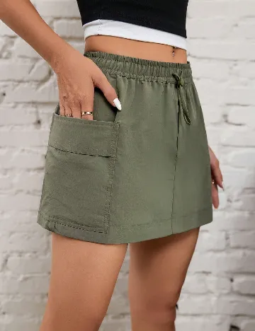 Fusta pantalon SHEIN, verde