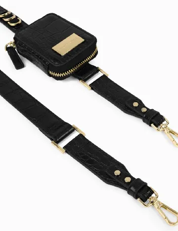 Husa iPhone IDEAL OF SWEDEN, negru