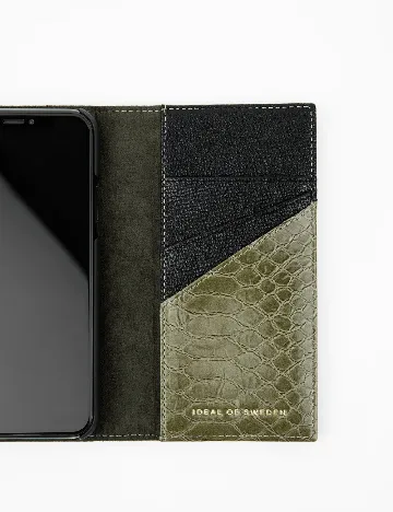 Husa iPhone IDEAL OF SWEDEN, verde