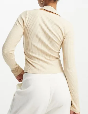 Top ASOS, crem Crem