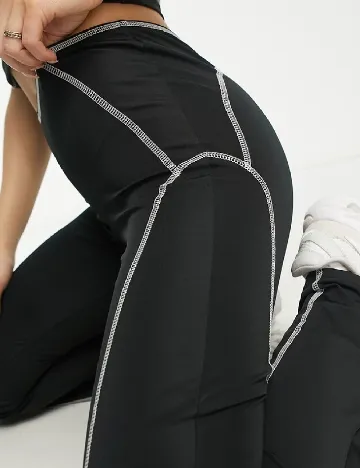 Pantaloni ASOS, negru Negru