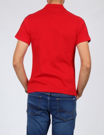 Tricou Hugo, rosu