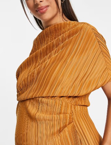 Rochie medie Asos Maternity, maro