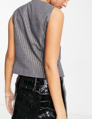 Vesta Native Youth, gri