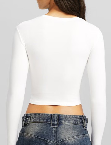 Set topuri 2 bucati Bershka, alb/negru