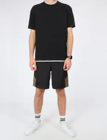 Pantaloni scurti Bolongaro Trevor, negru/verde