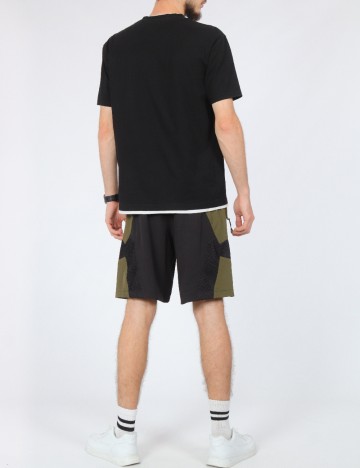 Pantaloni scurti Bolongaro Trevor, negru/verde