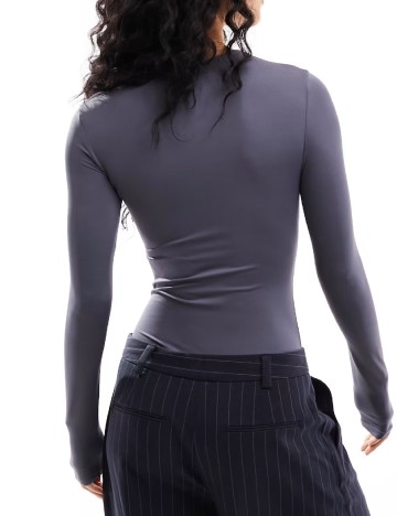 Body Stradivarius, gri