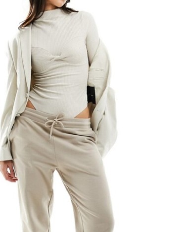Body ASOS, bej