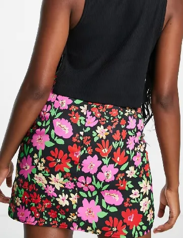 Fusta Monki, floral print Floral print