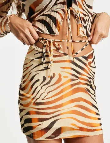Fusta Bershka, animal print Animal print