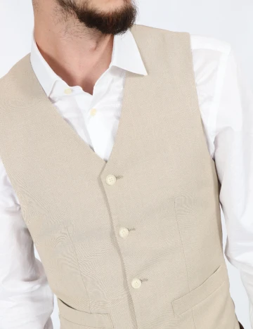 Vesta ASOS, crem Crem