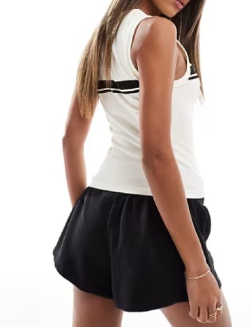 Top ASOS, ecru