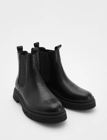 Ghete Reserved, negru Negru