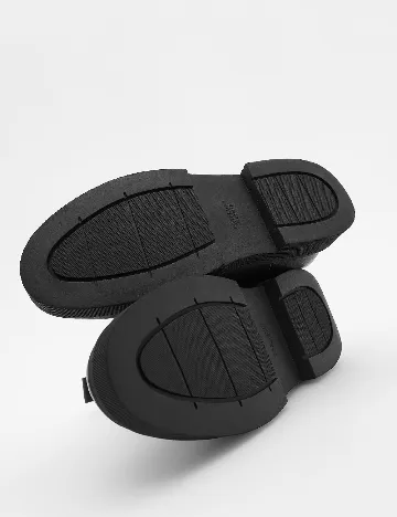 Ghete Reserved, negru Negru