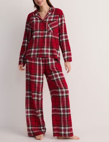 Pijama Reserved, mix culori