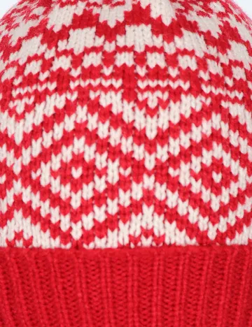 Caciula Reserved, rosu