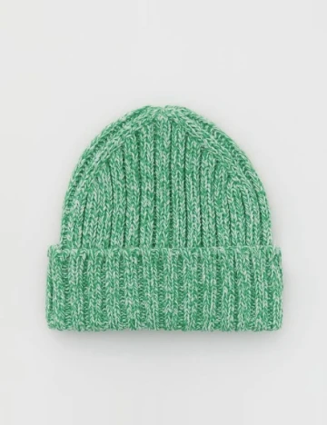 Caciula Reserved, verde