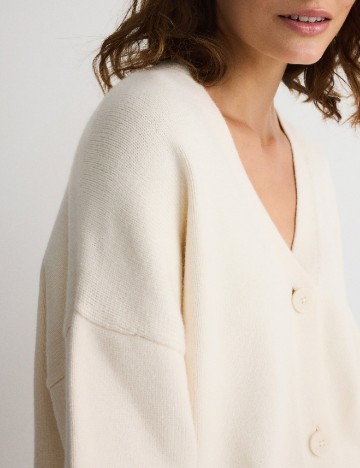 Cardigan Reserved, crem